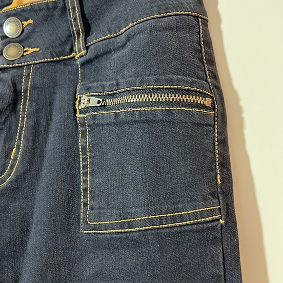 Twill Twenty Two Black Low Rise Jeans - Picture 5 of 15